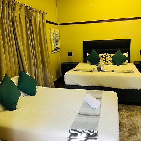 St Eve Lodge & Spa Bloemfontein Esterno foto