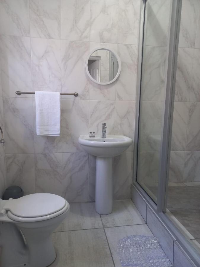 St Eve Lodge & Spa Bloemfontein Esterno foto