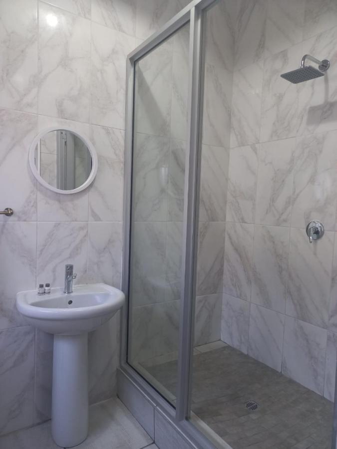 St Eve Lodge & Spa Bloemfontein Esterno foto