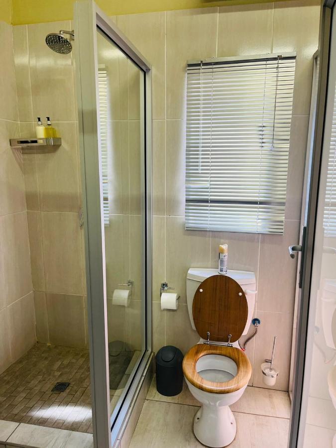 St Eve Lodge & Spa Bloemfontein Esterno foto