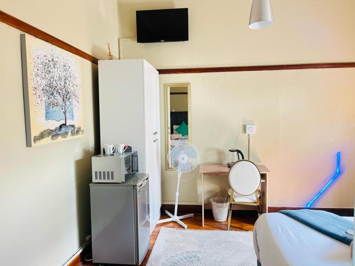 St Eve Lodge & Spa Bloemfontein Esterno foto