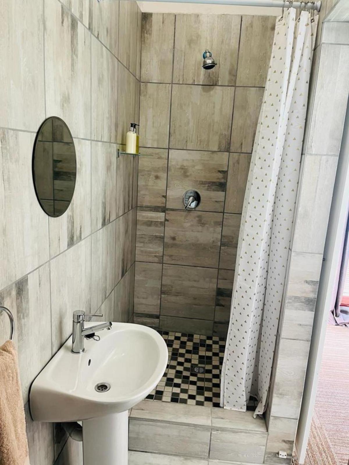 St Eve Lodge & Spa Bloemfontein Esterno foto